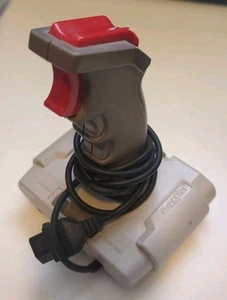 Vintage 1987 Nintendo NES Quick Shot Controller - QS-112 - Picture 1 of 2