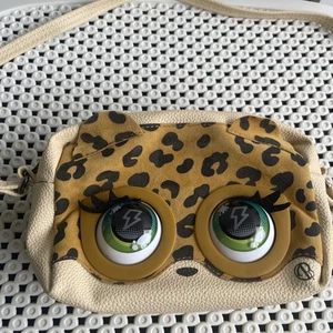 Handtasche Haustiere Leoluxe Leopard interaktive Kinderhandtasche Geldbeutel mit Geräuschen und Bewegung - Bild 1 von 10