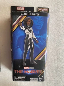 Marvel Legends Series - The Marvels (Marvel's Photon) Figure - Picture 1 of 2