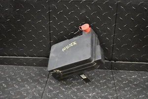 2013 - 2016 Cheby Equinox Electronic Engine Fuse Box 2.4L AT 22929763 (opt NT7) - Picture 1 of 3