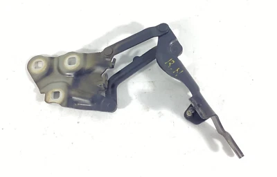 BMW X3 2011-2017 capó derecho bisagra negro 7210730 OEM. Foto 1 de 4