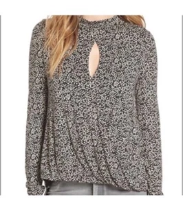 Sun & Shadow Nordstrom Hi Low Blouse Long Sleeve Black Sz XS NWT - Picture 1 of 2