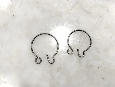 Ducati Monster S2R 800 2006 eje trasero izquierdo y derecho tuerca circlip clips par Foto 1 de 4