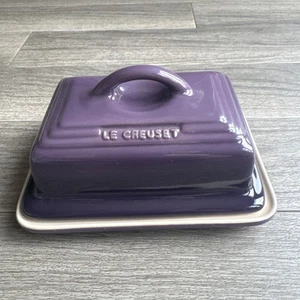 Le Creuset Stoneware Butter Dish Cassis Purple New Stoneware - Picture 1 of 8