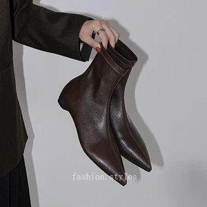 Estilo francés Mujer Punta puntiaguda Cremallera trasera Botines elásticos 3cm Bajo Tacón oculto - Imagen 1 de 27