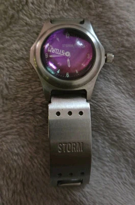 Reloj Vintage Storm Lazer Burbuja Dama Esfera Cristal Púrpura Acero Inoxidable Foto 1 de 4