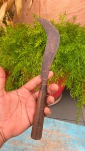 Antiguo Cuchillo Daga Hoja de Hierro Tallado Mango de Madera Hermoso Forma Cuchillo Pinza - Imagen 1 de 11