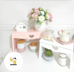 Mensola D’appoggio Shabby Alzatina In Legno Porta Barattoli Mensola Con Cuori - Foto 1 di 3