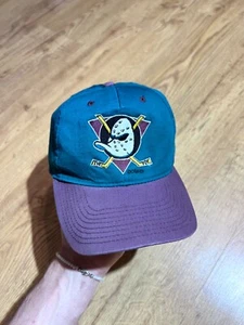 Vintage 90s NHL Anaheim Mighty Ducks Cap Hat Logo 7 embroidered rare - Picture 1 of 10