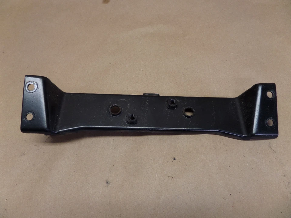 1997 KAWASAKI NINJA ZX11 ZX1100D SEAT LATCH MOUNT BRACKET - Image 1 of 1