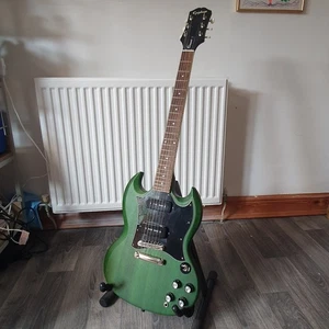 Epiphone SG Classic P-90's Worn Inverness Green (2021) Electric Guitar - Picture 1 of 22