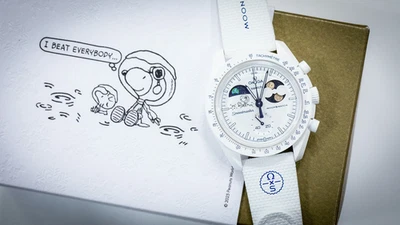 Swatch x Omega миссии на EARTHPHASE MOONSHINE золото SO33W701L Японии новый - Изображение 1 из 4