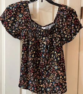 Joyspun Juniors Floral Top NWT Size Small 4-6 - Picture 1 of 4