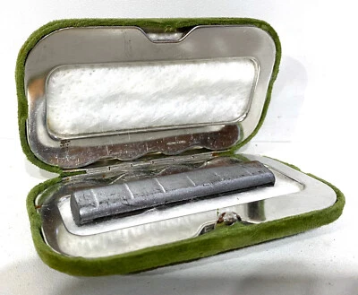 Ancienne Chaufferette de poche en Velours handwarmer herbertz - Photo 1/3