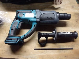 MARTILLO COMBINADO MAKITA 18V CON PILAS 2-5AH, BOLSA, ASA, ETC. # XRHO3Z - Imagen 1 de 8