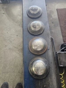 Original OEM 1936 1937 1938 Ford hubcaps raised V8 lettering Patina Rat Rod - Picture 1 of 6