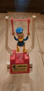 Simex Trapez Artist Nr. 373700 Donald Duck USA 1977 good condition and working