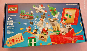 LEGO 40222 Christmas Build-Up Holiday Set 24 Mini Builds NIB