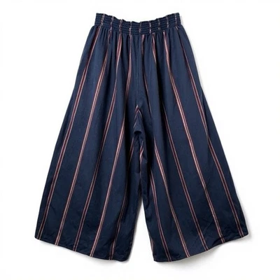 Pantalones American Eagle Pequeños Azul Marino Rojo Rayas Pierna Ancha Recortados Gaucho Pantalón Festival Foto 1 de 4