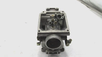 Yamaha FZR400 1990 OEM #3 cuerpo de carburador medio derecho carcasa de carburador Foto 1 de 4