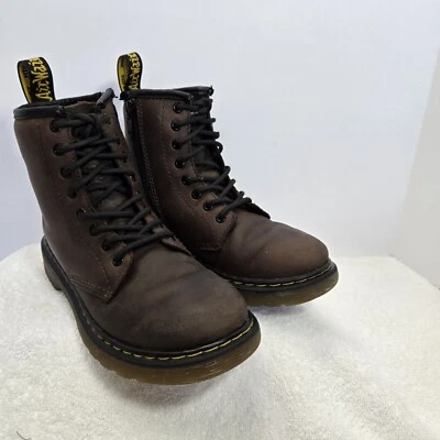 Bota de Combate Dr. Martens Delaney Juvenil Talla 1 AW004 Cuero Marrón Con Cordones/Cremallera Foto 1 de 4