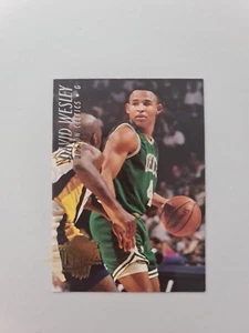 1994-95 Ultra Boston Celtics Basketball Card #211 David Wesley  - Picture 1 of 2