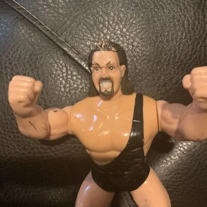 WCW USED The Giant Toy Biz Action Figure ToyBiz Marvel Wrestling WWE B - Picture 1 of 4