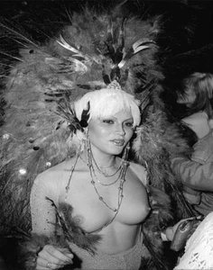 Studio 54 Nude Dancer Print 11 x 14 - Picture 1 of 3