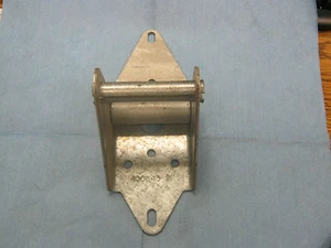 Cerniera per porta garage grado commerciale, fine #9. P/N: 400643. Vecchio Stock Nuovo  - Foto 1 di 2
