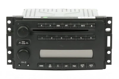 Chevrolet Uplander 2005-2007 Saturn Relay AM FM radio CD único 15224733 Opt US8 Foto 1 de 4