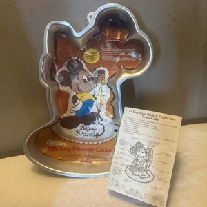 Wilton  Disney Mickey Mouse Cake Pan Metal 1984 New Vintage - Picture 1 of 2