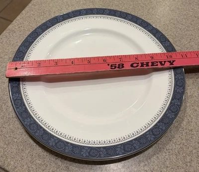 SET OF 6 ROYAL DOULTON SHERBROOKE Dinner Plates 10 3/4” EXC CONDITION - Image 1 of 4