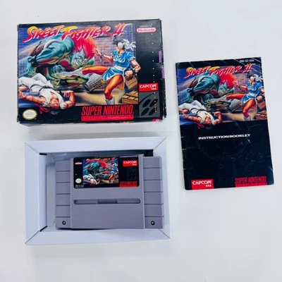 Street Fighter II - SNES Super Nintendo, 1992 Capcom CIB Complete In Box Manual - Image 1 of 4