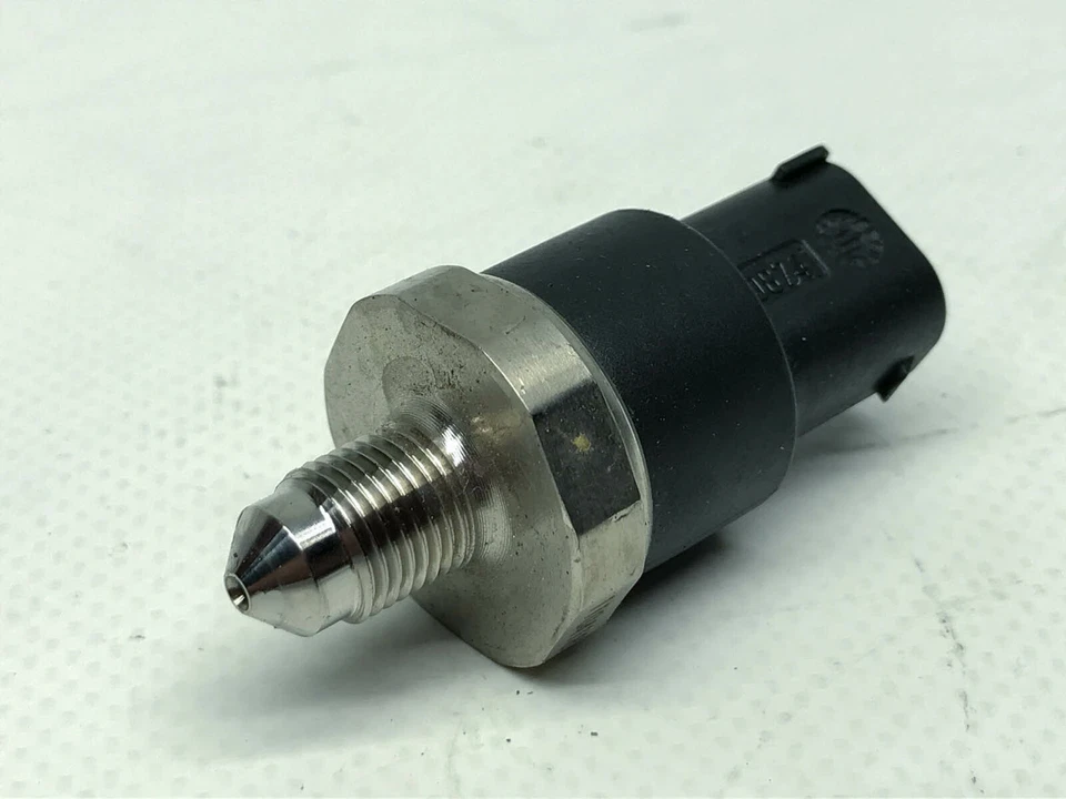 BMW F800R Motor Engine Sensor (3) 12' - Imagem 1 de 2