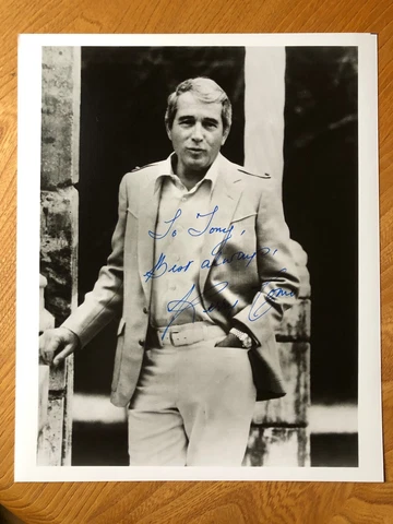 Perry Como singer 10x8 B&W signed autographed photograph Cover