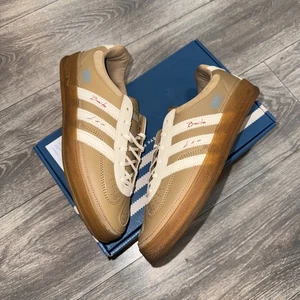 Bad Bunny x Leo Messi Gazelle Interior TALLA 7.5 US / EURO 40.5 / UK 7 (JR0182) - Imagen 1 de 6