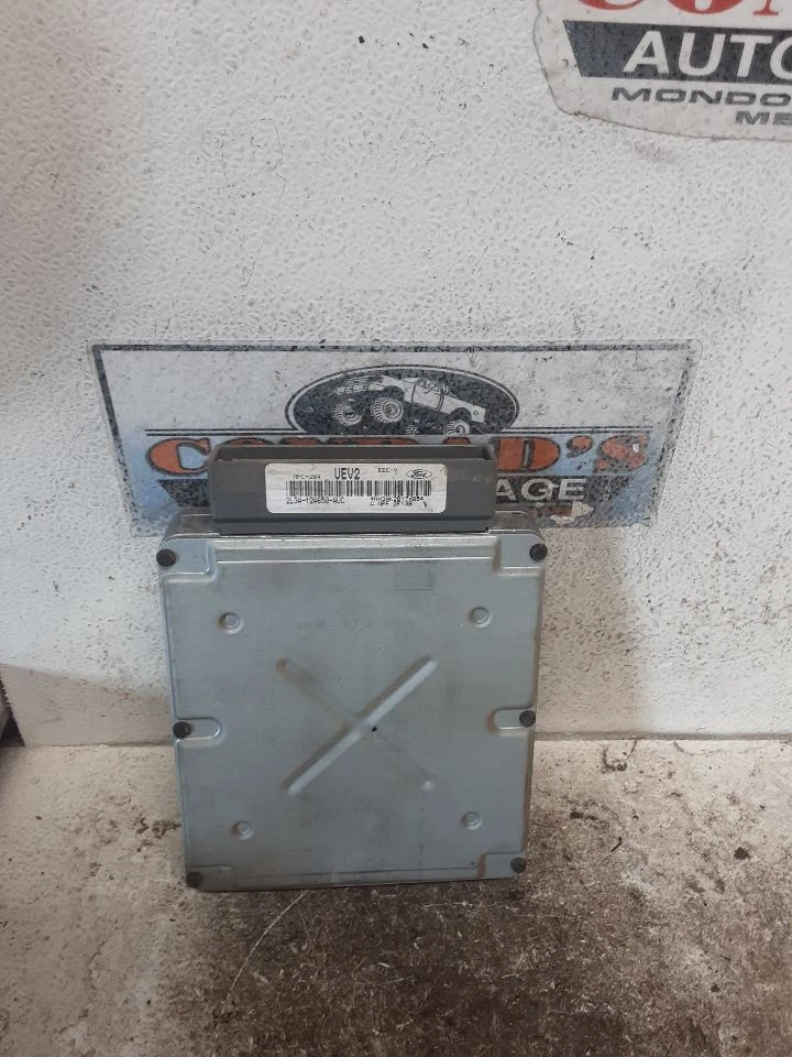 Módulo de control electrónico ECM del motor 8-330 5,4 L para camioneta Ford F150 02 1574734 Foto 1 de 4