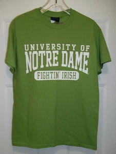 Vintage Notre Dame SS T-Shirt Green MV Sport Adult Size Med NWT Fighting Irish - Picture 1 of 8