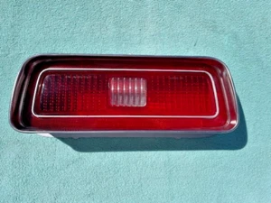 1974 Chevrolet Chevelle Malibu Laguna S3 NOS RH Tail Light Lens #5953054 (CRACK) - Picture 1 of 18