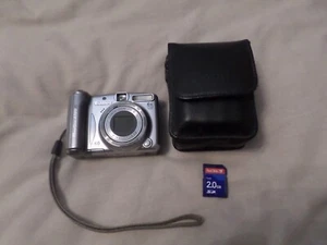 Canon Powershot A720 IS Digital Camera with 6 x Optical Zoom Great Condition. - Picture 1 of 12
