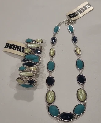 Nuevo con etiquetas Conjunto de joyas Napier 21 collar y pulsera facetados azul verde plateado Foto 1 de 4