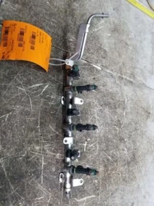 Riel de combustible con inyectores 3,0 L se adapta a 06-09 FUSION 652649 - Imagen 1 de 7