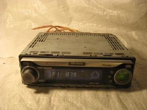 Pioneer DEH-P470MP CD Player In Dash Receiver missing knob  - Picture 1 of 3