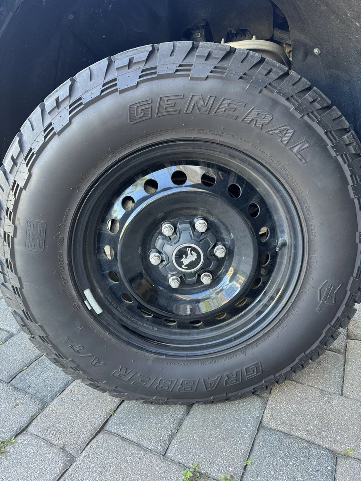 2021 Ford Bronco Black Diamond All Five OEM Wheels - Image 1 of 4