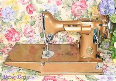 Máquina de coser Desk Dave's "VICTORIAN GOLD" Singer Featherweight 221 Foto 1 de 2