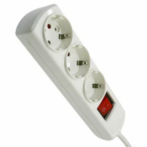 Base 3 tomas con interruptor, cable 1,4m - Imagen 1 de 1