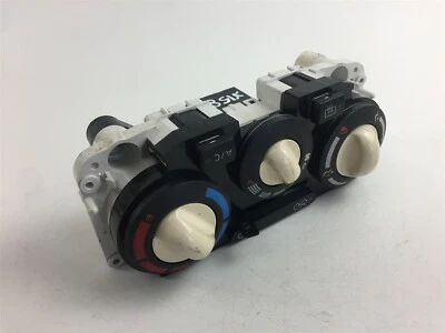 X1587 NISSAN CLIMATE CONTROL 27520-AX701 - Image 1 of 4