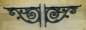 Cast Iron Pair Vintage Brackets Decorative Arts Hardware - Picture 1 of 12