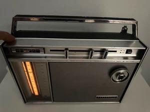 6-pasmowe przenośne radio Panasonic model nr RF-1600, przetestowane/działa. - Zdjęcie 1 z 11