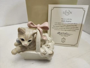 Lenox SWEET SURPRISE Katze Kätzchen Kätzchen im Korb NEU mit Echtheitszertifikat 2002 - Bild 1 von 4